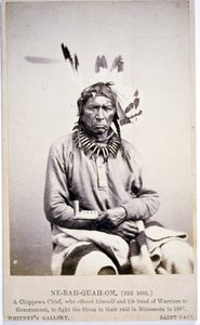 عرض NE-BAH-QUAH-OM ، Big Dog ، Chippewa Chief ، محاربة Sioux في مينيسوتا بواسطة مصور أمريكي