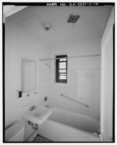 Techwood Homes، Building No. 1، 575-579 Techwood Drive، Atlanta، Fulton County، GA (b / w photo) بواسطة مصور أمريكي