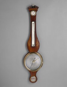 بارومتر ، ج. 1801-1804 (قشرة خشب الماهوجني وترصيع غير معروف ؛ شجرة التنوب والقرانيا) بواسطة المدرسة الأمريكية