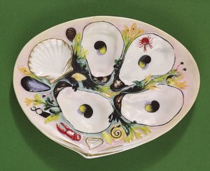 صفيحة المحار ، المصنعة من قبل Union Porcelain Works ، Greenpoint ، New York ، c.1880 (الخزف)