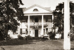 The Morris-Jumel Mansion، New York City، 1915 (sepia tone intaglio gravure) بواسطة المدرسة الأمريكية