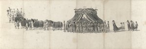 جنازة الملك الراحل ويليم الثاني في دلفت في 4 أبريل 1849 (الصفحة 4) خمس أوراق متجاورة من موكب جنازة ويليام الثاني في عام 1849 (عنوان السلسلة) بواسطة أريا كورنيليس كروسمان
