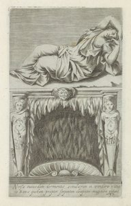 Sculptuur van de Sleepende Ariadne boven een schouw يعتقد البعض أن تمثال حورية نائمة معينة في الحديقة الخضراء للفاتيكان في روما هو صورة لكليوباترا بسبب الثعبان (العنوان على الشيء) المنحوتات العتيقة في روما (عنوان السلسلة) التماثيل القديمة للمدينة بواسطة مجهول