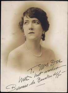 مورا بودبرغ - البارونة ماريا إيجناتيفنا بودبرغ (1891-1974) ، مجهول. الصورة ، ج. 1930 ، مجموعة خاصة بواسطة مجهول مجهول