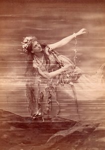 مغنية الأوبرا ليلي ليمان (1848-1929) بدور ووغليند في أوبرا داس راينجولد لريتشارد فاجنر. بايرويت بواسطة مجهول مجهول
