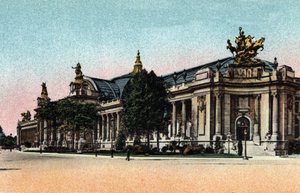 باريس: منظر خارجي للقصر الكبير افتتح في عام 1900. صورة عام 1920 في "" الألبوم الفني "لمدينة باريس. مجموعة خاصة. بواسطة مجهول مجهول