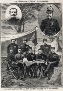 مهمة Voulet Chanoine (Voulet-Chanoine) الحملة الفرنسية للغزو الاستعماري لتشاد: صورة الملازم أوكتاف مينير (1874-1961) والعقيد أرسين كلوب (1857-1899) أسفل اليسار إلى اليمين: الملازم جوالاند ، الرقيب بوتيل ، الطبيب بواسطة مجهول مجهول
