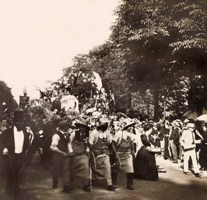 Universal Exposition of 1900 - Exposition Universelle de 1900 in Paris: The fete of horticulture - private collection بواسطة مجهول مجهول
