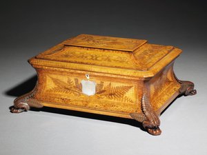 تابوت مطعّم كبير الحجم ، حوالي عام 1885 بواسطة انطون سيفرت
