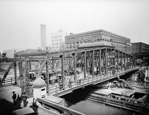 ماديسون ستريت بريدج ، شيكاغو ، إلينوي ، الولايات المتحدة الأمريكية ، حوالي 1905 (صورة بالأبيض والأسود) بواسطة بارنز وكروسبي