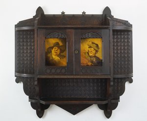 خزانة حائط معلقة مع لوحات سيراميك ، ج. 1890 (الجوز الأسود والخزف) بواسطة بن بيتمان