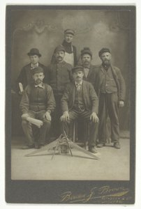 بدون عنوان بواسطة بوني جيه براون