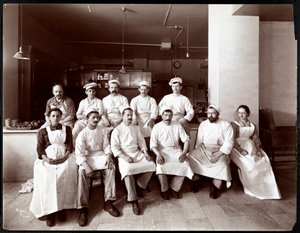 موظفو المطبخ في فندق مانهاتن ، 1902 (طباعة الجيلاتين الفضي)