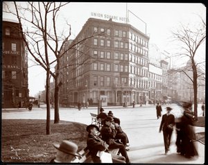 فندق The Union Square في Union Square East and 15th Street ، نيويورك ، 1905 (طباعة الجيلاتين الفضي)