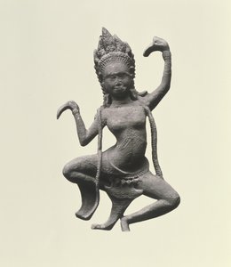 Apsaras الراقصة ، تفاصيل من إفريز ، أواخر القرن الثاني عشر وأوائل القرن الثالث عشر (الحجر) (التفاصيل مع 155540)