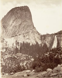 كاب الحرية ونيفادا فال ، يوسمايت ، كاليفورنيا. 1872 ، طبع كاليفورنيا. 1876. بواسطة كارلتون إي واتكينز.