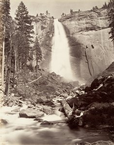 نيفادا فال ، 700 قدم ، يوسمايت ، كاليفورنيا. 1872 ، طبع كاليفورنيا. 1876.
