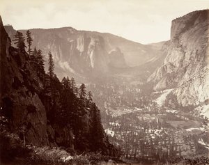 وادي يوسمايت من جلاسير بوينت ، كاليفورنيا. 1872 ، طبع كاليفورنيا. 1876. بواسطة كارلتون إيمونز واتكينز