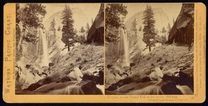 Piwyac ، أو Vernal Fall ، 300 قدم ، وادي يوسمايت ، مقاطعة ماريبوسا ، كال بواسطة كارلتون واتكينز