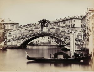 منظر للقناة الكبرى مع بونتي دي ريالتو في البندقية. تقريبا. 1865-1875