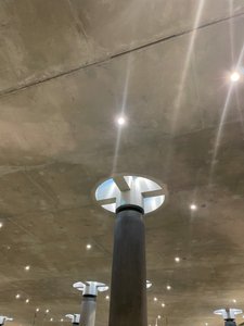 التكوين - الهندسة المعمارية - التفاصيل، 2023 (صورة فوتوغرافية) بواسطة سيسيل جاميت