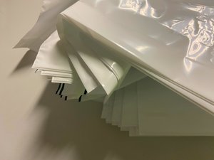 التركيب - بلاستيك، 2022 (الصورة)