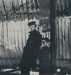 ولد ، 1941 بواسطة سيسيل بيتون