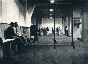 مستشفى النقاهة - متى سأتمكن من الطيران مرة أخرى ، 1941 بواسطة سيسيل بيتون