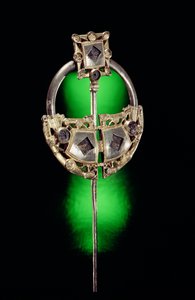 بروش حلقي ، Ardagh Hoard ، Reerasta ، County Limerick ، Viking Age (silver-gilt) بواسطة سلتيك