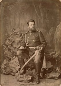 فلاديمير الكسندروفيتش دي روسي - صورة لدوق روسيا الأكبر فلاديمير ألكساندروفيتش (1847-1909) ، بقلم بيرجاماسكو ، تشارلز (كارل) (1830-1896). ألبومين Photo، ca 1878. Russian State Film and Photo Archive، Krasnogorsk بواسطة تشارلز برجاماسكو