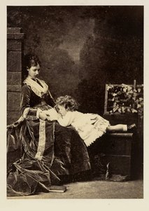 ماري فيدوروفنا (داغمار الدنمارك) (1847-1928) وابنها تساريفيتش نيكولاس ألكساندروفيتش (نيكولاس الثاني) بواسطة تشارلز برجاماسكو