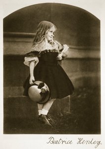 بياتريس هينلي ، سبتمبر 1862 (صورة بني داكن) بواسطة تشارلز لوتويدج دودجسون