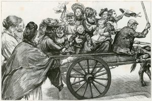 Off to Epping Forest: دراسة عن كوستر وحفلة عائلية في وايتمونداي