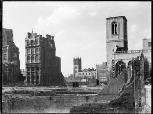 St Giles 'Cripplegate ، شارع فور ، مدينة ومقاطعة مدينة لندن ، GLA ، 1941-1945. بواسطة تشارلز وليام بريكيت