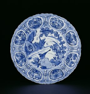 لوح كراك أزرق وأبيض مطلي بالطيور في منظر طبيعي ، علامة Egret ، Wanli ، 1595-1605 (الخزف) (انظر 205991)
