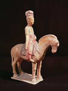 Cavalier ، سلالة تانغ (618-906) (سيراميك)