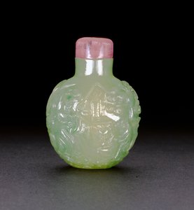 زجاجة شم الجاديت ، c.1780-1850 (اليشم) بواسطة المدرسة الصينية