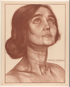صورة لامرأة