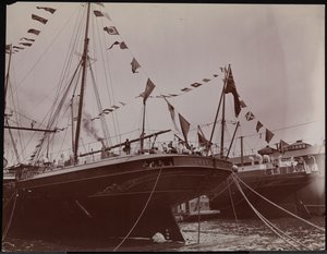 SS "Umbria" في قفص الاتهام ، حوالي 1897 (صورة بالأبيض والأسود) بواسطة شركة بايرون
