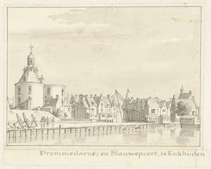The Drommedaris و Blauwepoort في Enkhuizen