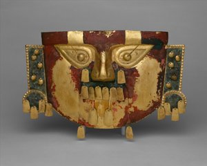 قناع بيرو الجنائزي ، 900-1100 م (ذهبي ، فضي ، نحاسي ، سينابار)