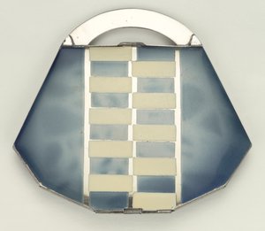 Princess Princess Hand Bag Powder Compact ، 1930s بواسطة المدرسة التشيكية