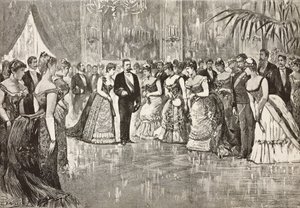 أمبرتو الأول (1844-1900) ، ملك إيطاليا ، وزوجته مارغريتا من سافوي (1851-1926) على الكرة في قصر كويرينال ، روما ، إيطاليا ، نقش من الرسم بواسطة دانتي بولوتشي ، من L