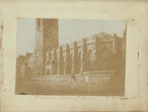 كنيسة كلية سانت سالفاتور ، سانت أندروز من الجنوب الغربي. بواسطة دكتور. جون ادامسون
