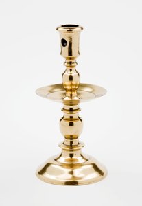 شمعدان Heemskirk ، ربما صنع في هولندا ، c.1590-1640 (نحاسي)