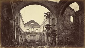 أطلال كنيسة سانتو دومينغو بنما ، 1875 ، نُشرت عام 1877. بواسطة ايدويرد مويبريدج