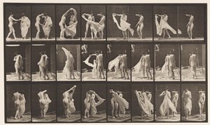 صحن 429. المرحاض ؛ نموذجان ، 1 Disrobing 8 ، 1872-1885 بواسطة ايدويرد مويبريدج