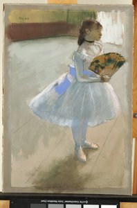 راقصة مع مروحة ، حوالي 1879 (باستيل على ورق) بواسطة إدغار ديغا