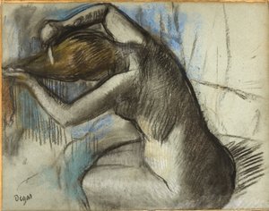 امرأة عارية جالسة تفريش شعرها ، c.1885 (فحم وباستيل على ورق أزرق)
