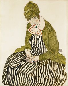 إديث شييل في فستان مخطط ، جالسة. عمل إيغون شييل (1890-1918) بقلم رصاص وغواش على ورق بواسطة ايغون شييل